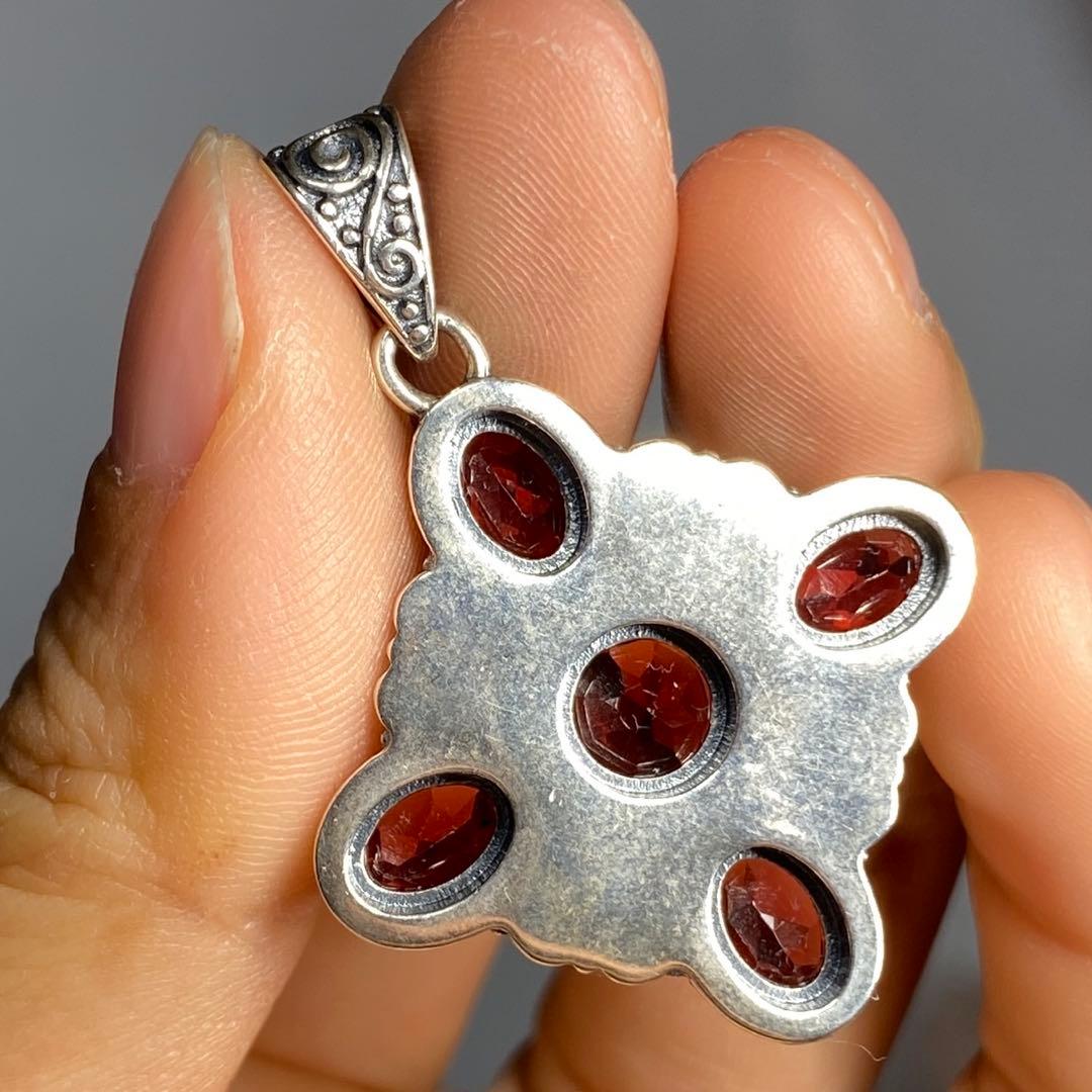 【40%OFF】天然石ペンダント　高品質ガーネット　7mm 7*5SV925刻印