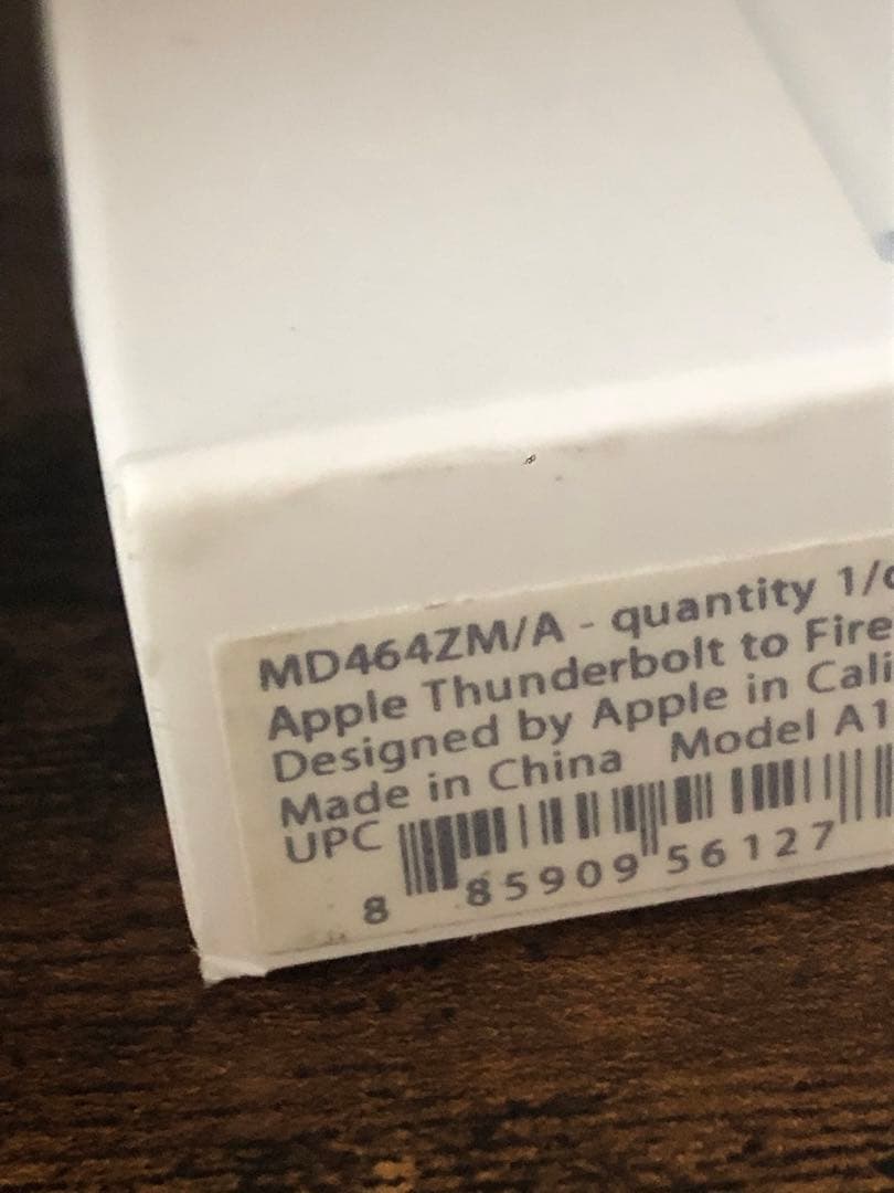 Apple Thunderbolt -FireWireアダプタ MD464ZMA