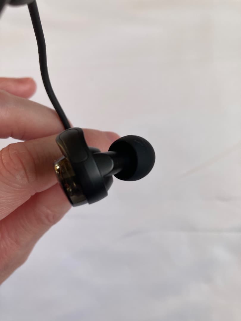 【美品】audio-technica ATH-E40 有線モニターイヤホン