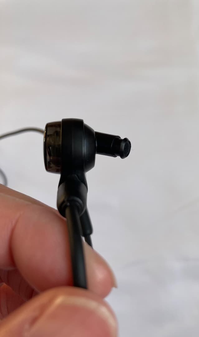 【美品】audio-technica ATH-E40 有線モニターイヤホン