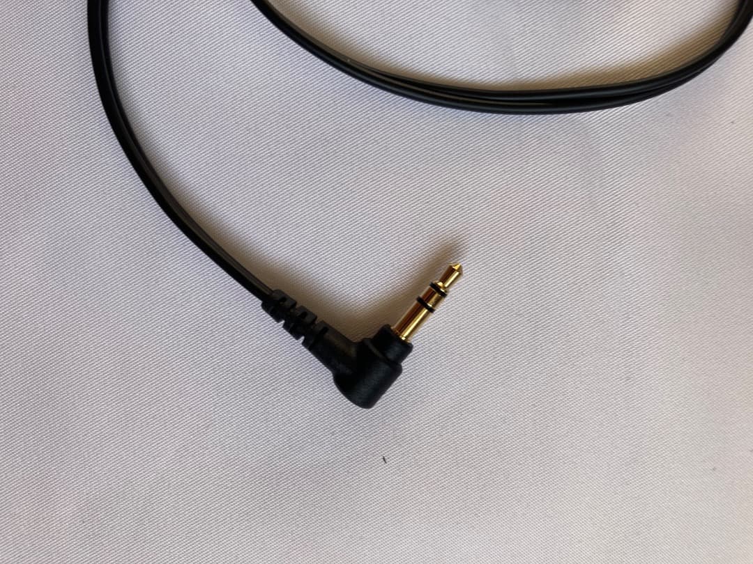 【美品】audio-technica ATH-E40 有線モニターイヤホン