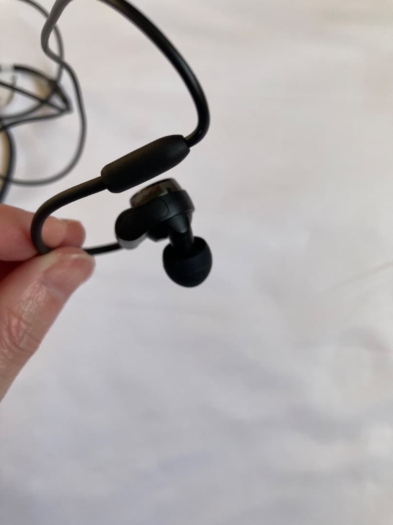 【美品】audio-technica ATH-E40 有線モニターイヤホン