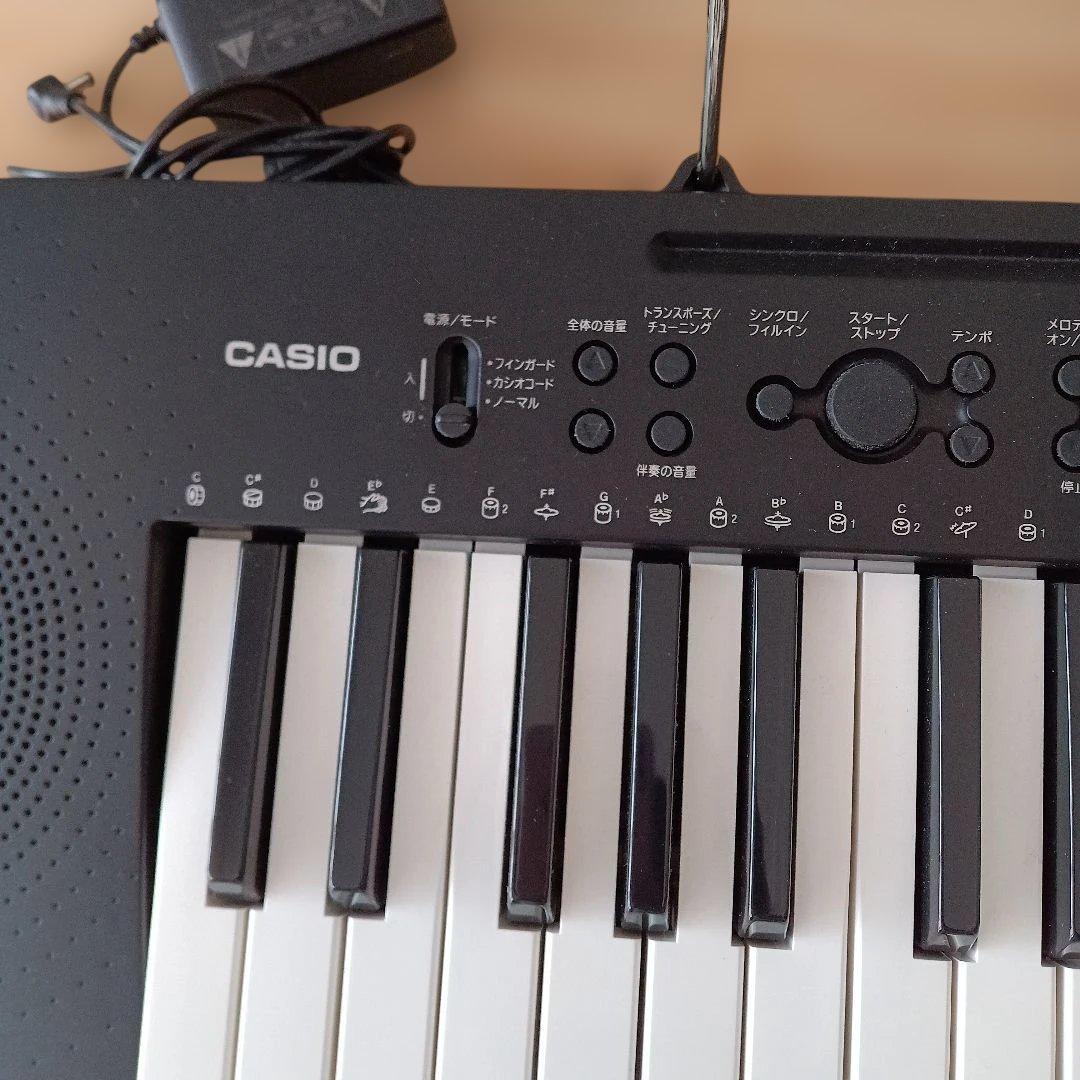 最終お値下げ　CASIO　カシオ電子キーボード　CTK-240　②
