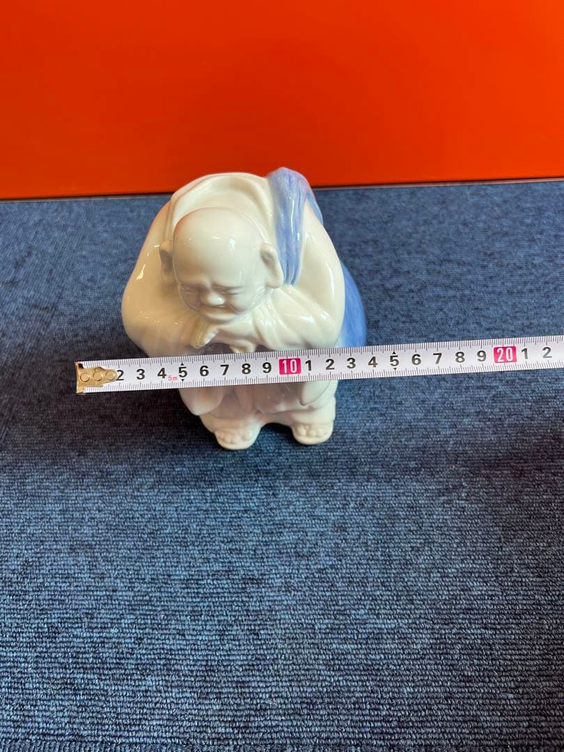 1062 有田焼　華山堂　萬右エ門　白磁布袋仏　未使用