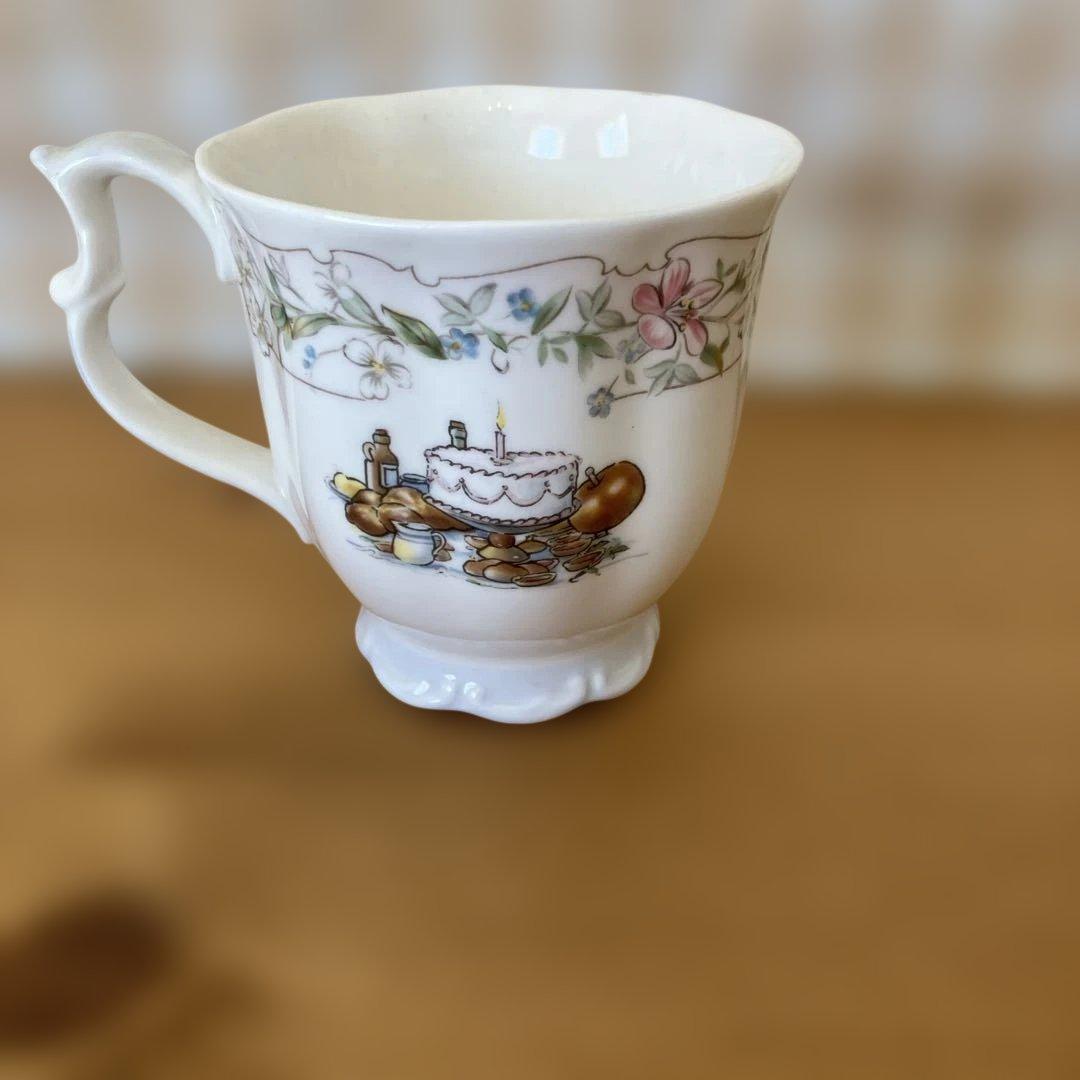 Brambley Hedge お皿2枚とカップの3点セット