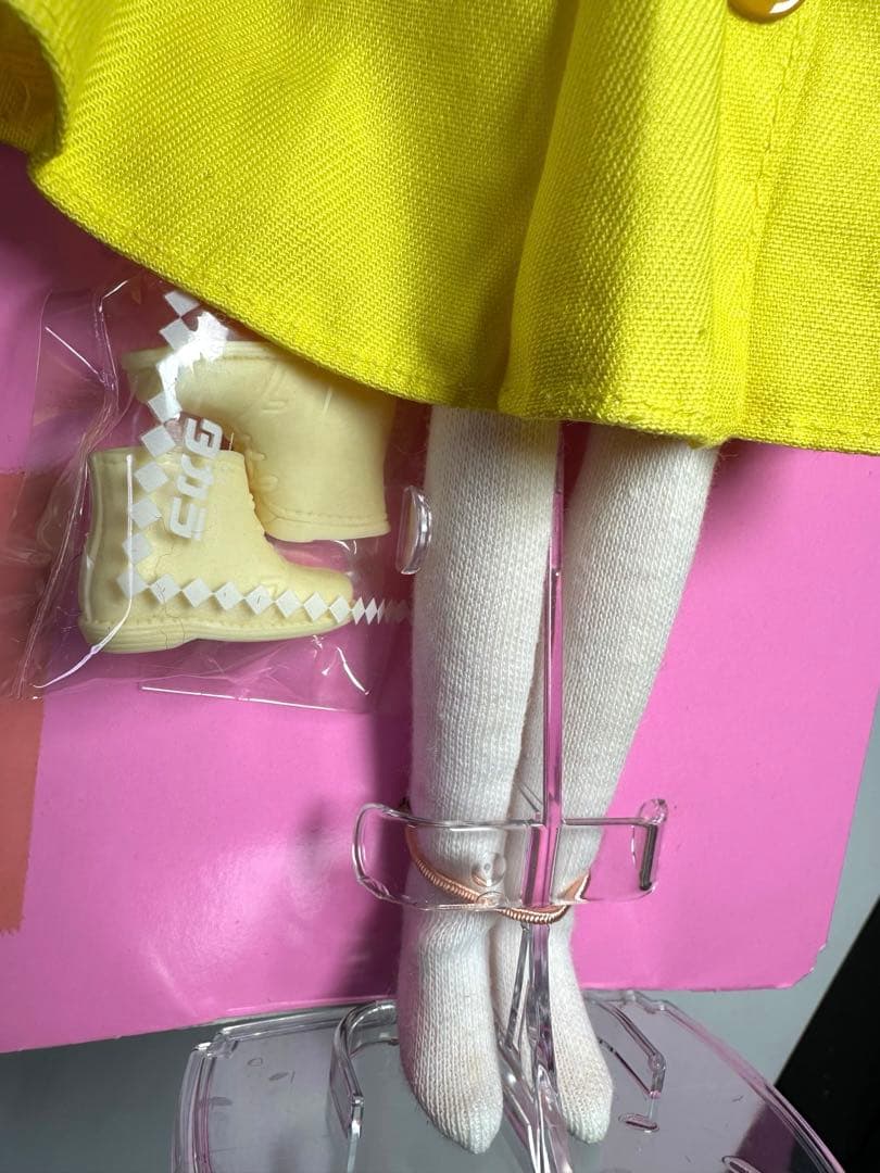 【未使用】リカちゃんキャッスル オリジナル マリーン 裾カール 【箱なし】