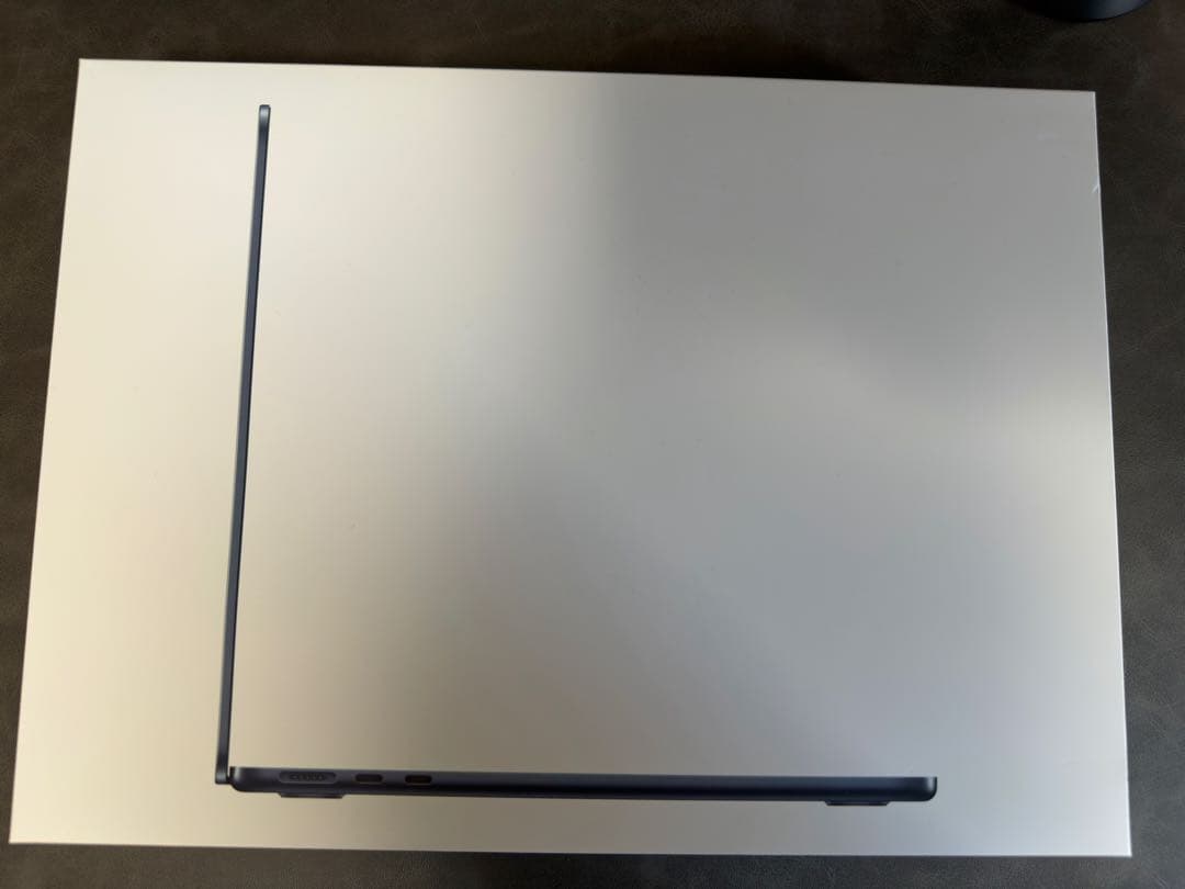 MacBookAir M3 13インチ ミッドナイト512GB 16GB