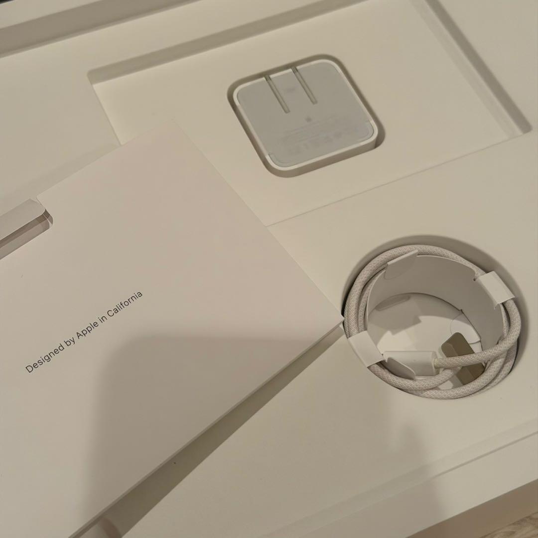 macbook air m3 15インチ 8G 512GB