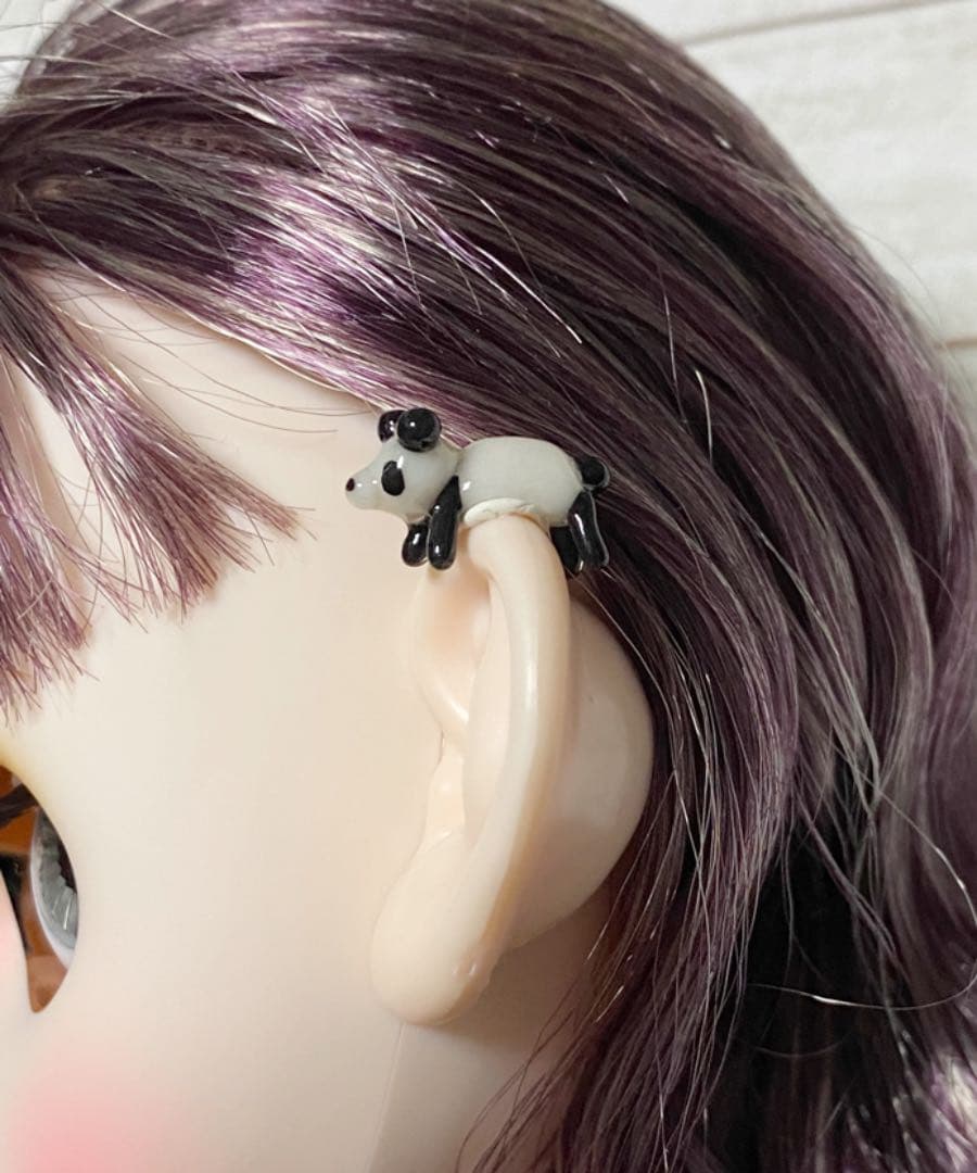 m220711-4  ハンドメイド　ミニチュア　耳乗りパンダ