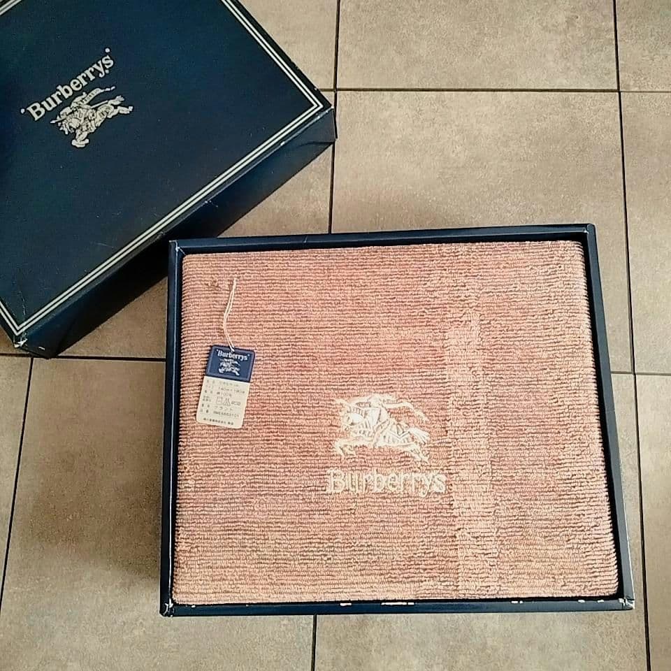 未使用　Burberry　バーバリー　タオルケット