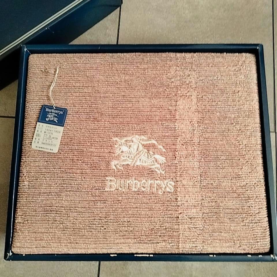 未使用　Burberry　バーバリー　タオルケット