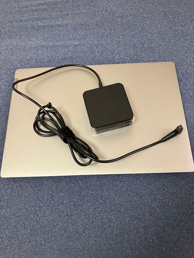 メモリ8GB 14inch Lenovoノートパソコン/Webカメラ/事務学習