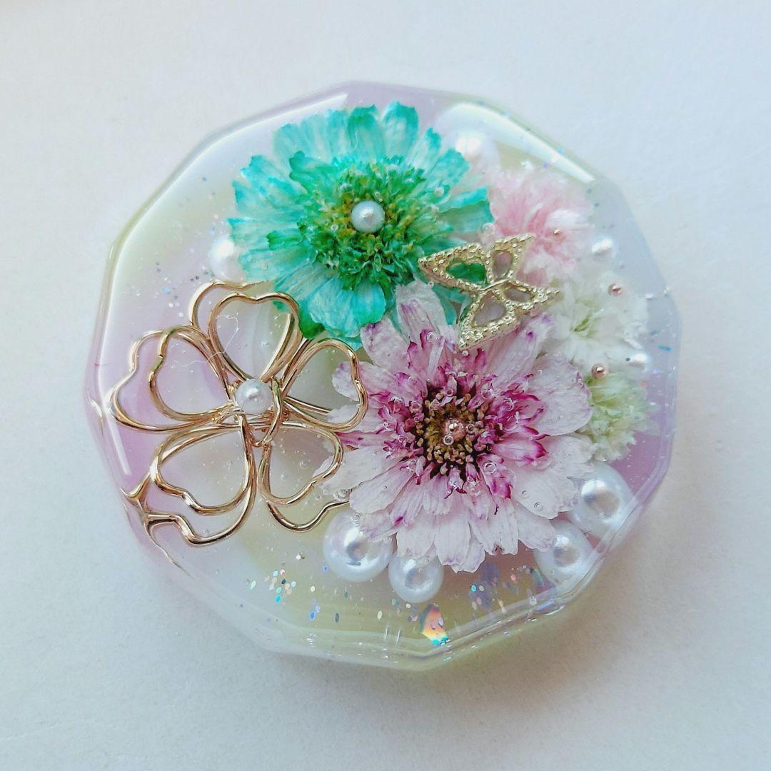 【1734】レジン　マトリカリア　ヘアゴム　ポニーフック　ブロ―チ　ハンドメイド