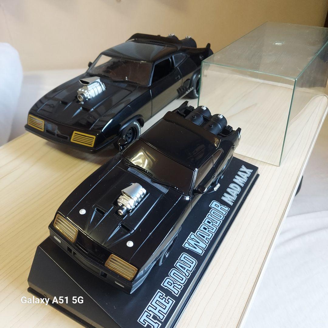 マッドマックス2 インターセプター オートアート1/18