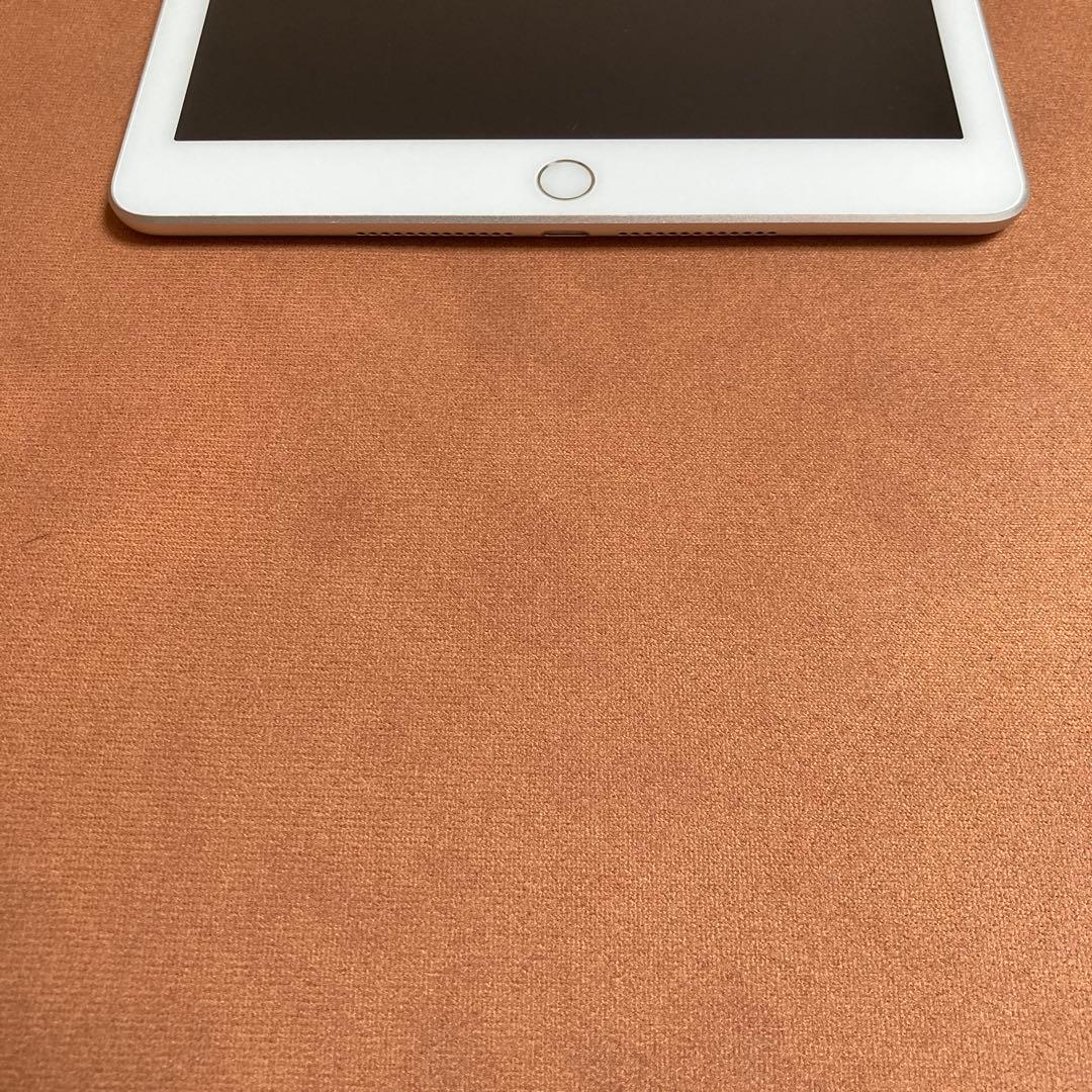 572【早い者勝ち】電池最良好☆iPad6 第6世代 32GB WIFIモデル☆