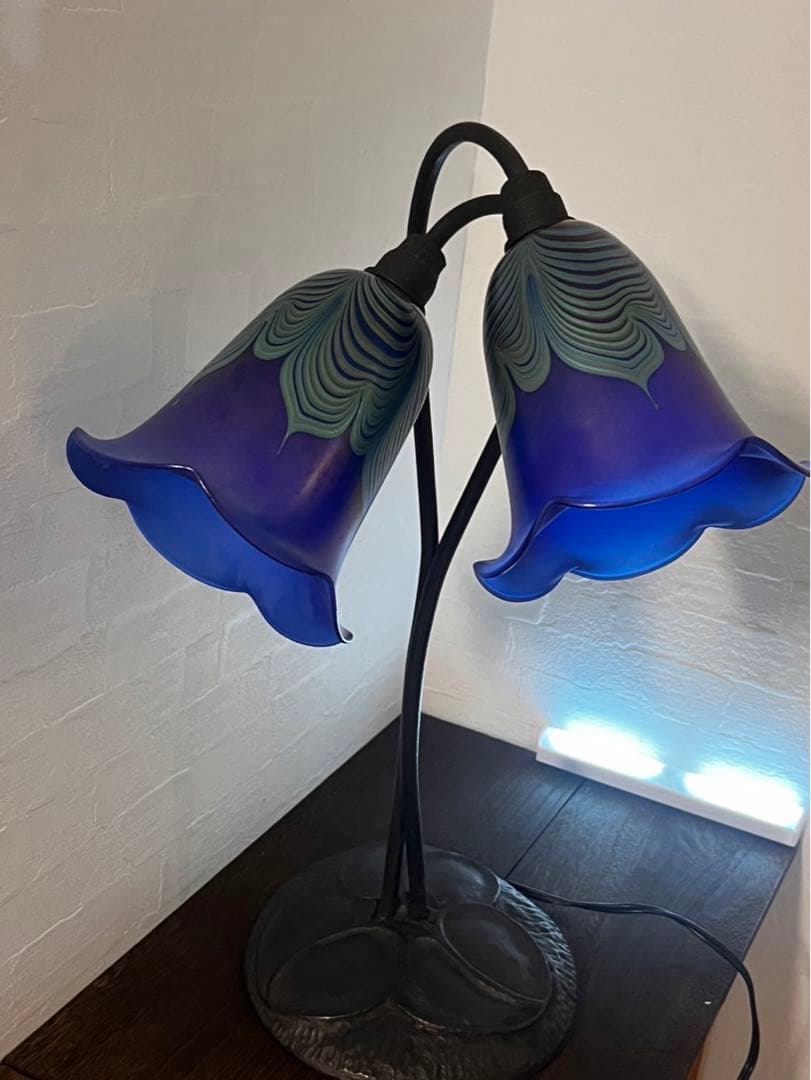 ライト　ランプ　アンティーク　ガラス　イリデッセント　ティファニーファブリル風