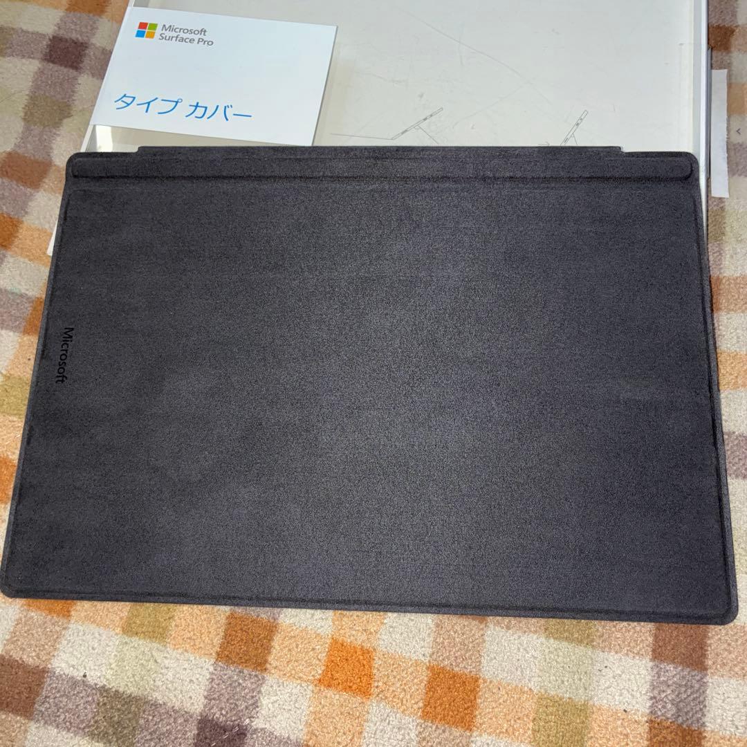 【美品】Microsoft Surface Pro タイプカバーモデル1725