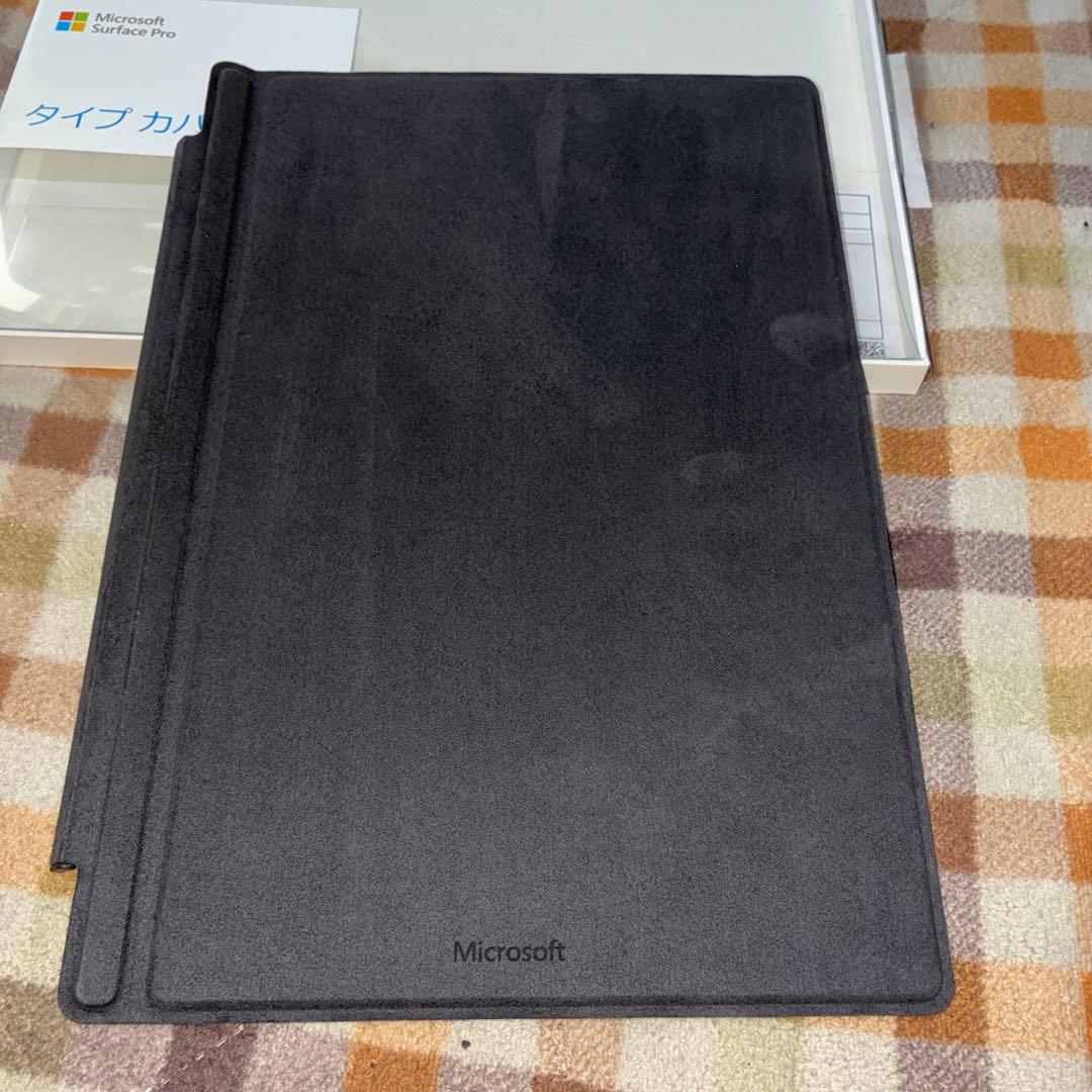 【美品】Microsoft Surface Pro タイプカバーモデル1725