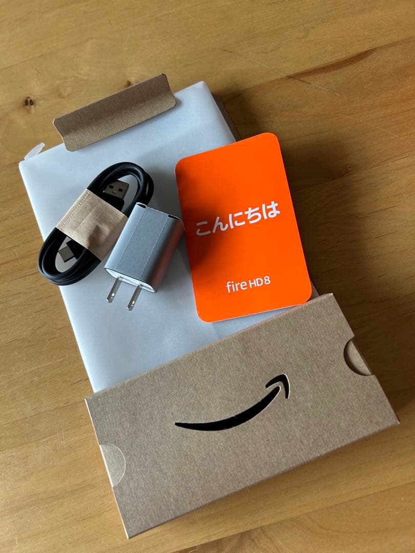 Amazon Fire HD 8 32GB ブラック　美品　カバー付き