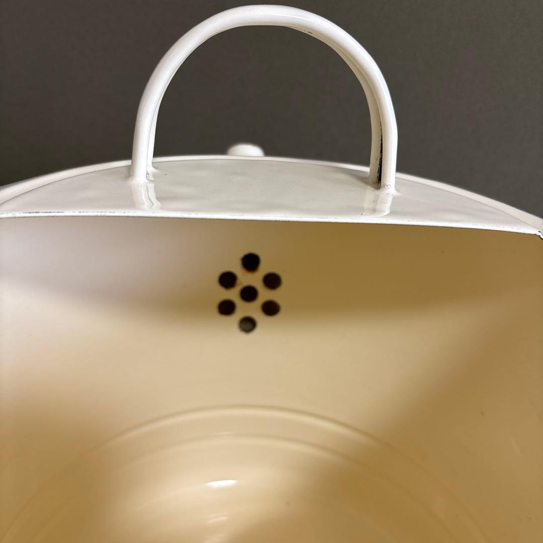 イマン　ホーロー製　フラワースタンド