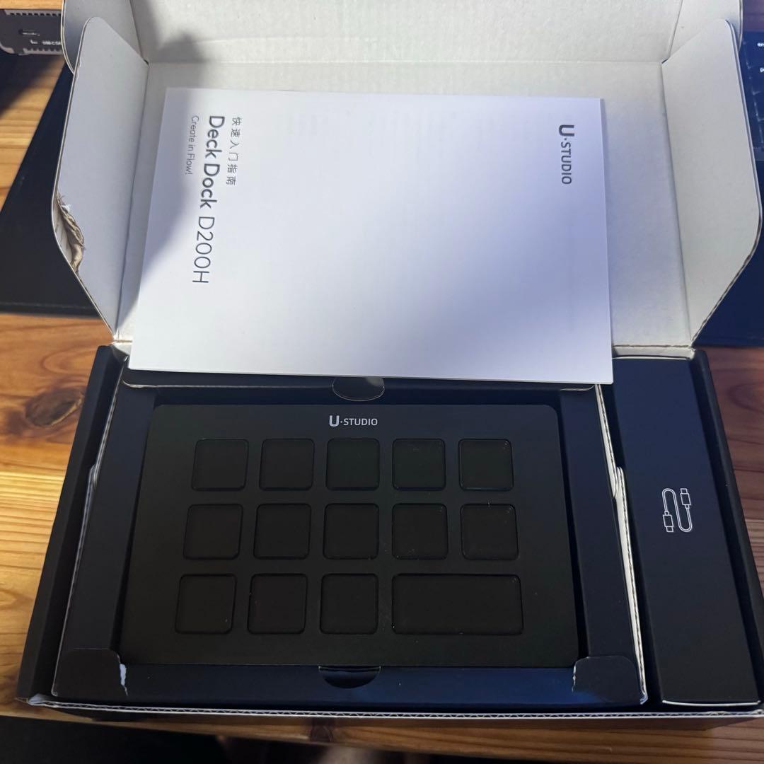 その他 Ulanzi Deck Dock D200H