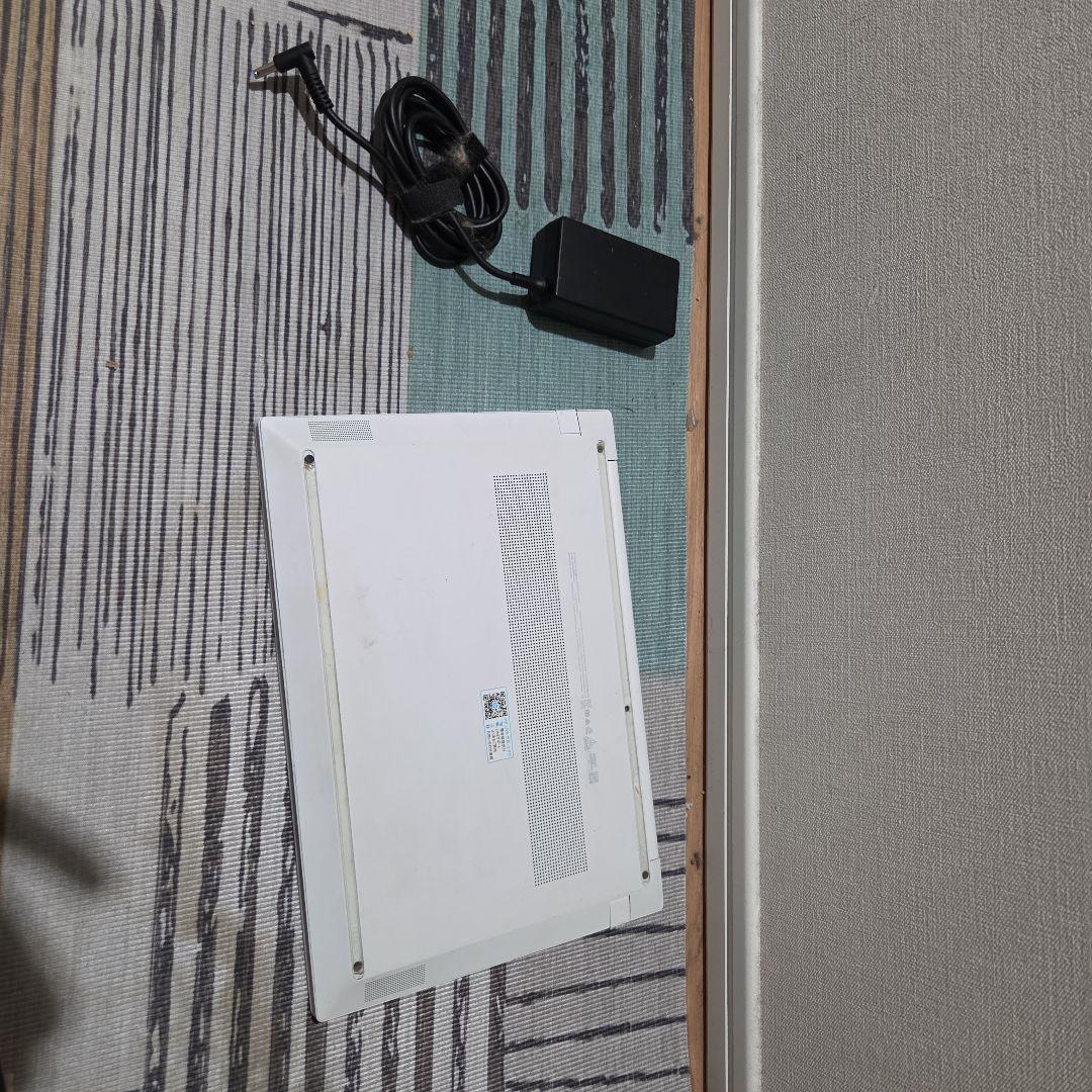 HP Pavilion Aero 13-be 　SSD外してあるジャンク