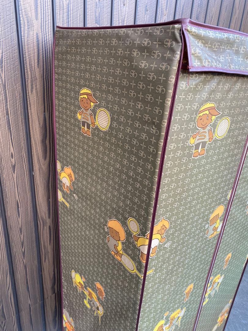 カバー付きワードローブ　レトロ　スチールラック　ビニールクローゼット　ファンシー