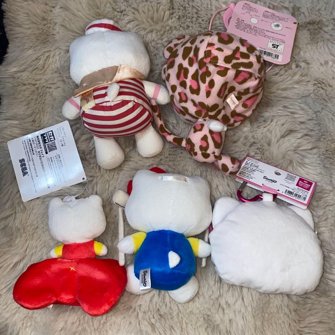 ハローキティ　ぬいぐるみマスコット