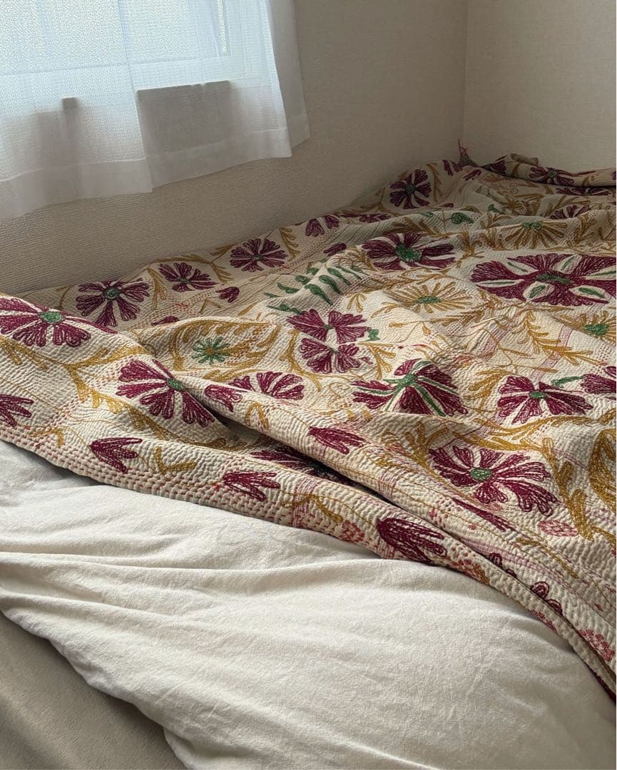 『最終価格』スザニ刺繍カンタキルト　スザニ刺繍　ヴィンテージ　インド　一点もの