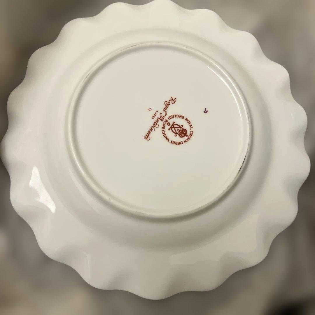 ロイヤルクラウンダービー20センチ皿二枚セット