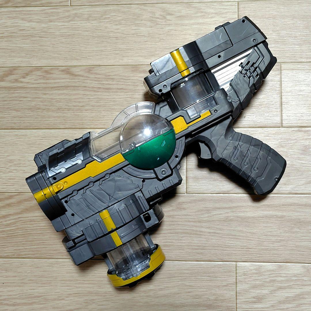 DXオーズドライバー　バースドライバー　タジャスピナー　オーメダル