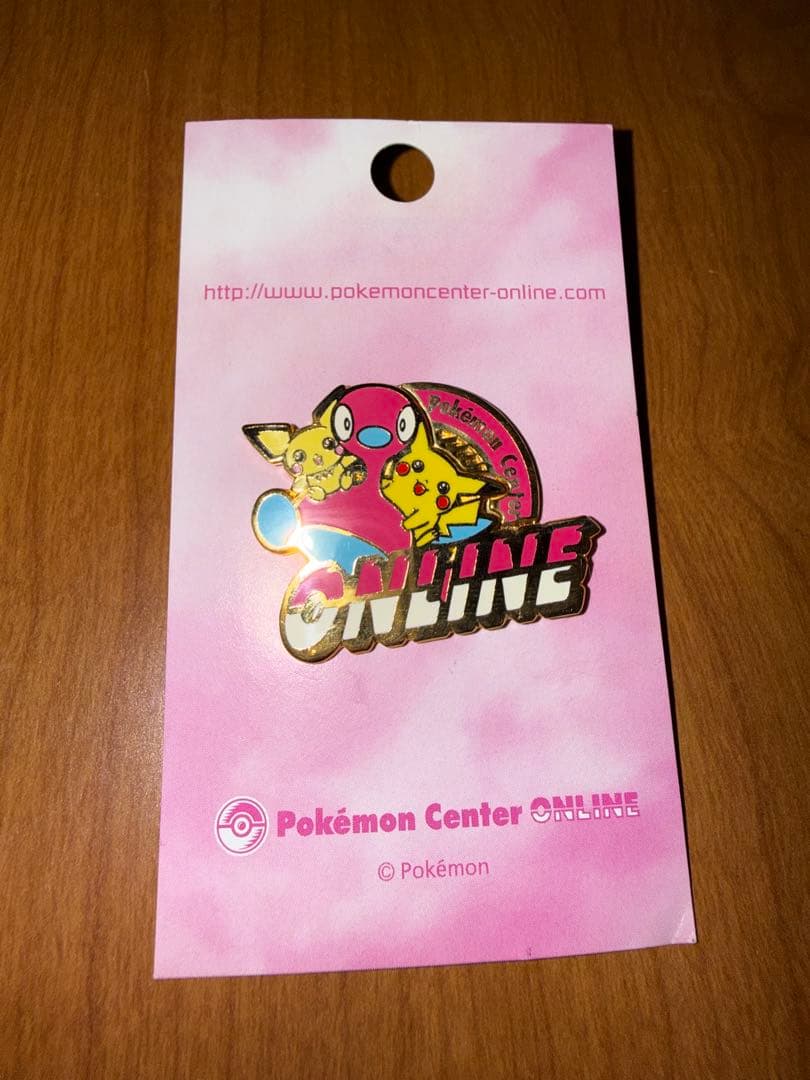 ポケモンセンターオンライン 2001年 ロゴピンズ ピカチュウ ピチュー