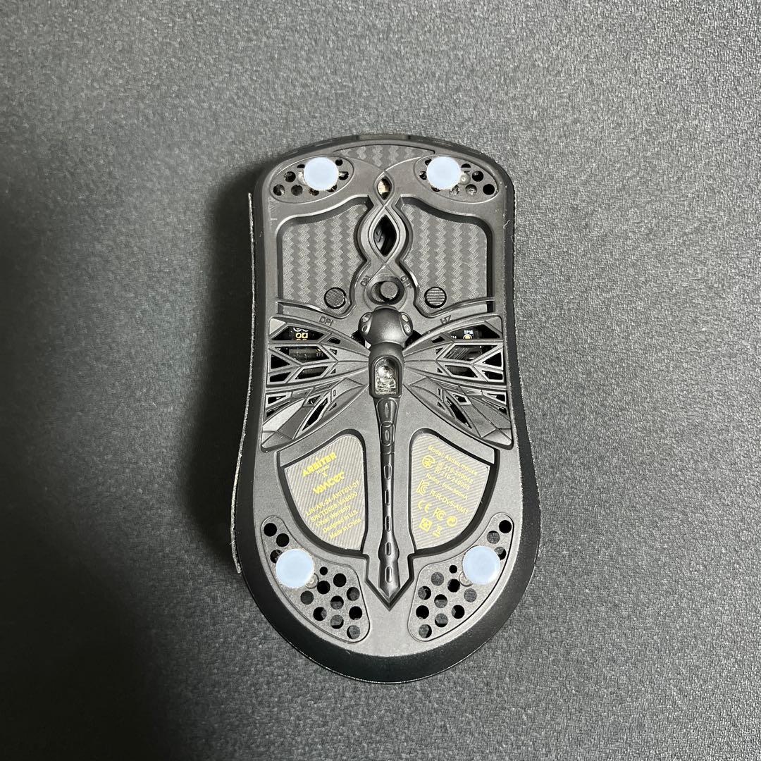 マウス・トラックボール Arbiter Studio AKITSU Carbon Fiber 8K