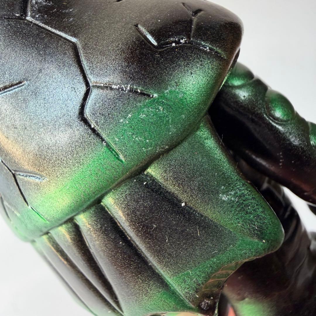 リアルヘッド　ミュータントビガロ　ミニ　ソフビ　フィギュア　緑