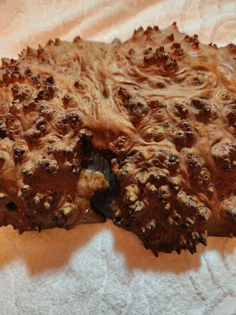 ユニークな木製置物　アンティーク