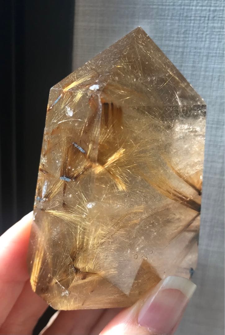 ☘️レア❤︎虹入り❤︎黄金の輝き　ゴールドルチルクォーツ 天然石