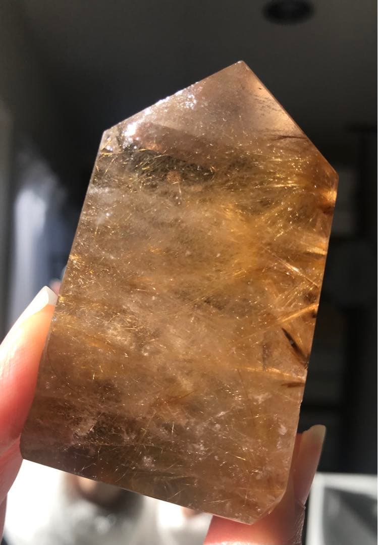 ☘️レア❤︎虹入り❤︎黄金の輝き　ゴールドルチルクォーツ 天然石