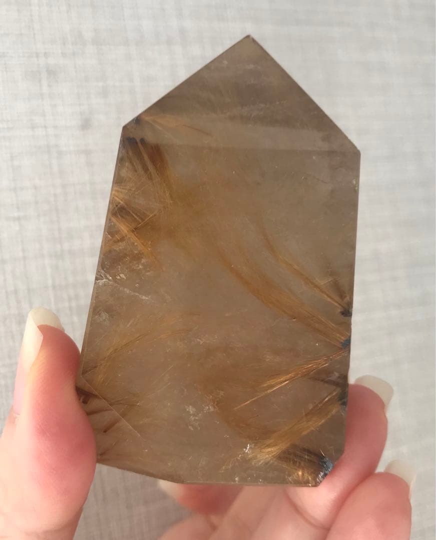 ☘️レア❤︎虹入り❤︎黄金の輝き　ゴールドルチルクォーツ 天然石