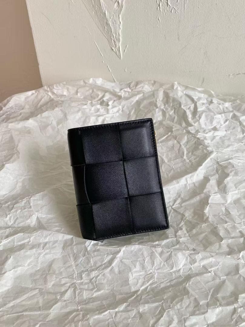 ottega eneta 財布 イントレチャート