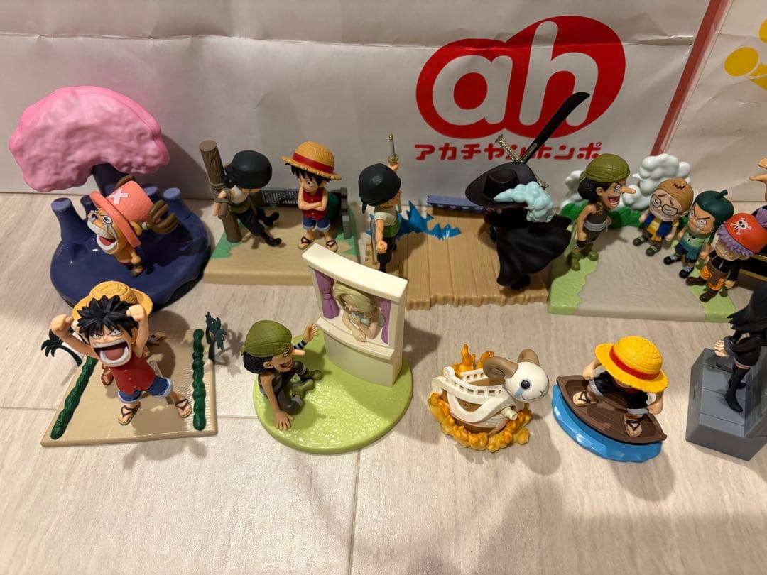 ワンピース　ワールドコレクタブルフィギュア　ログストーリーズ　22個　箱無し