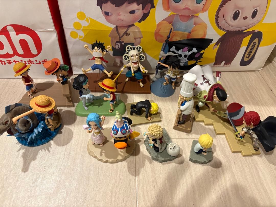 ワンピース　ワールドコレクタブルフィギュア　ログストーリーズ　22個　箱無し