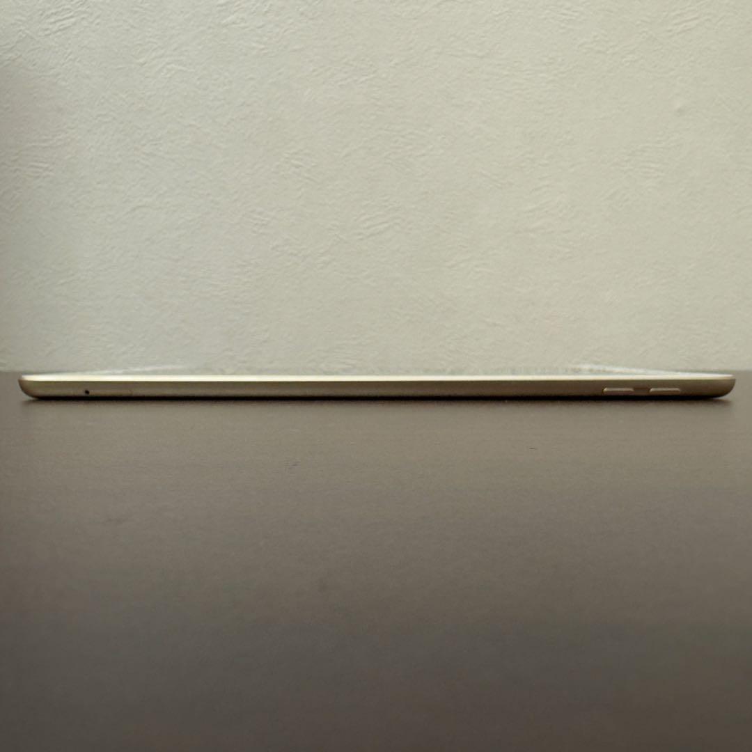 iPad 第5世代 32GB ゴールド Wi-Fi+Cellular
