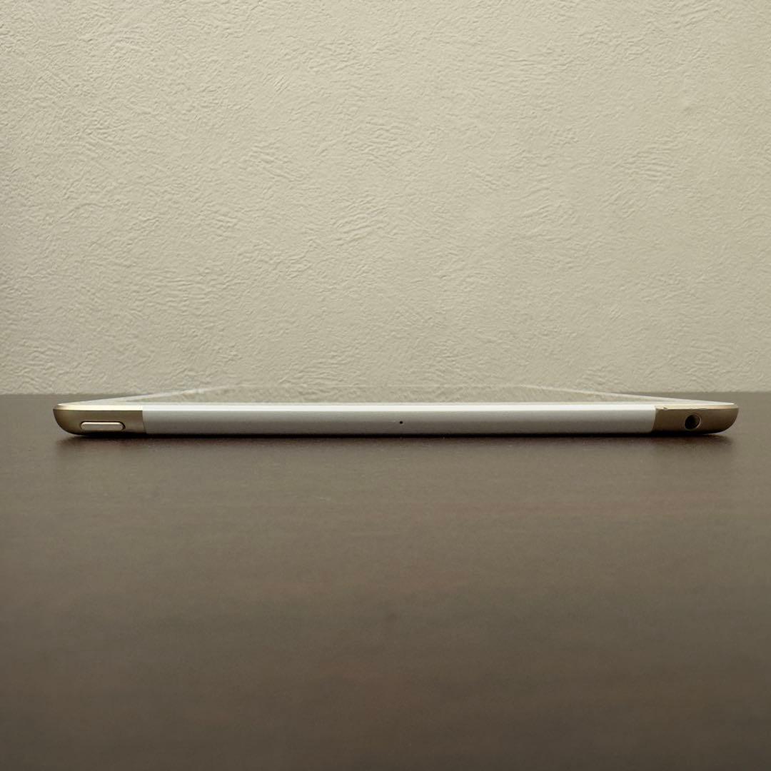 iPad 第5世代 32GB ゴールド Wi-Fi+Cellular