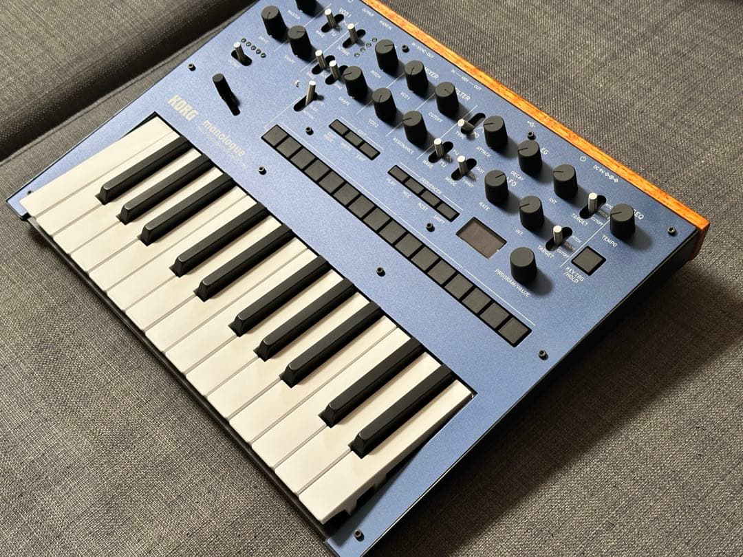 鍵盤楽器 KORG Monologue BL