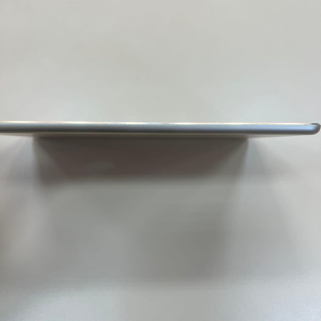 iPad mini4 128GB セルラー
