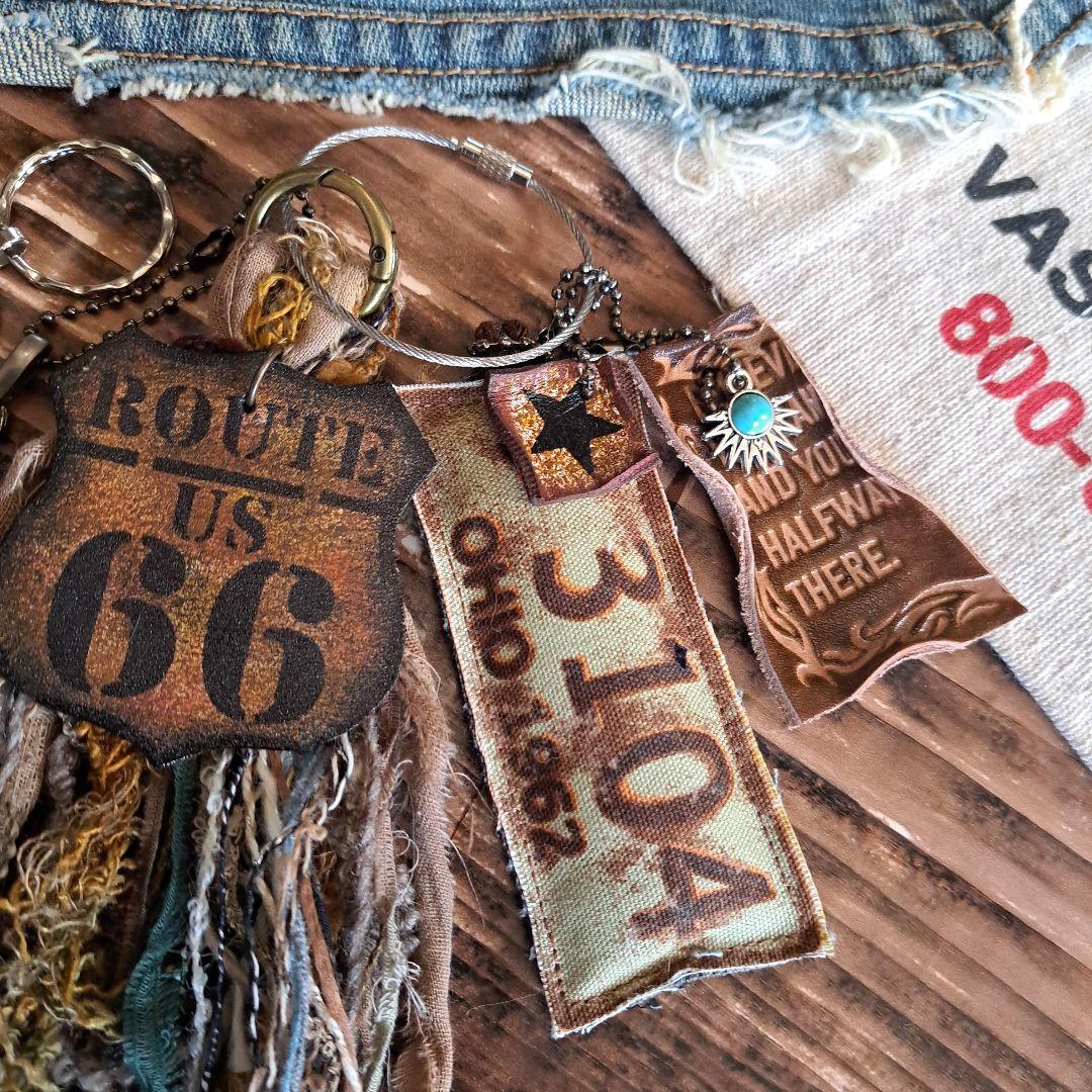 ★American ★Vintage ★タッセルチャーム★