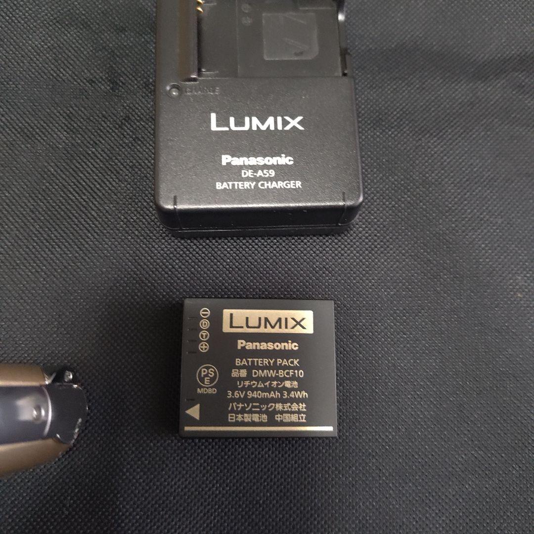 Panasonic LUMIX DMC-FX70 ゴールド