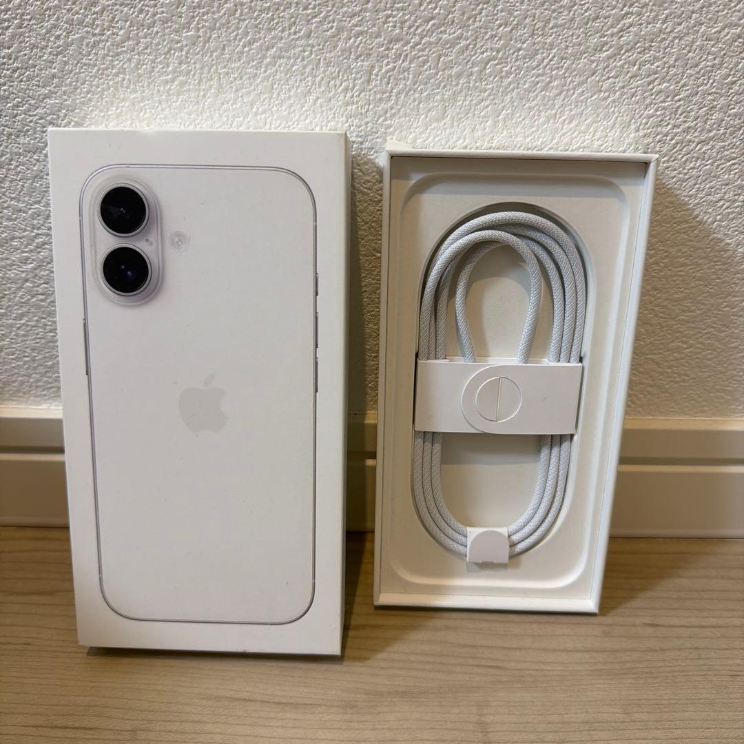 Z*2様 Apple iPhone 16 ホワイト 本体