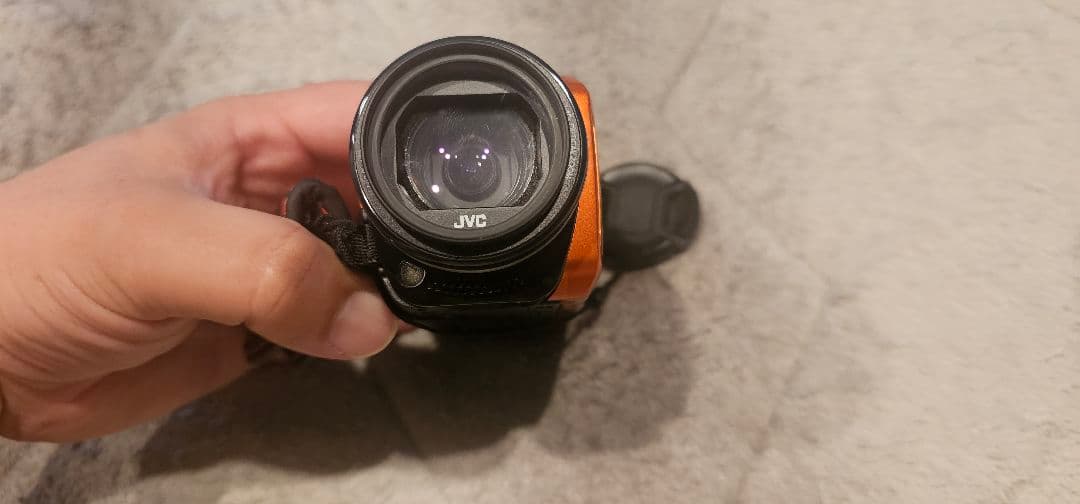 JVC ビデオカメラ GZ-RX600-D