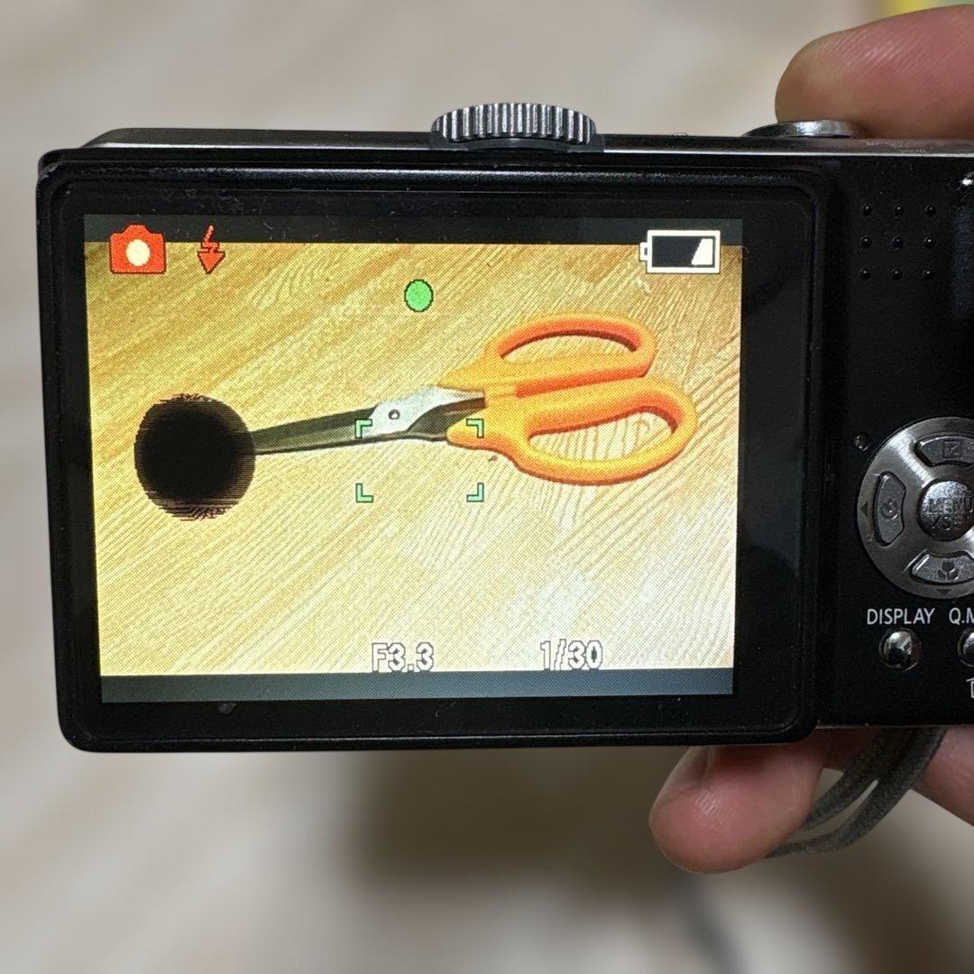 Panasonic DMC-TZ5 デジタルカメラ